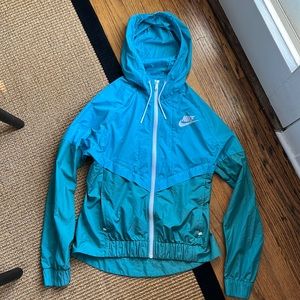 Nike [Size: S] Windrunner Jacket